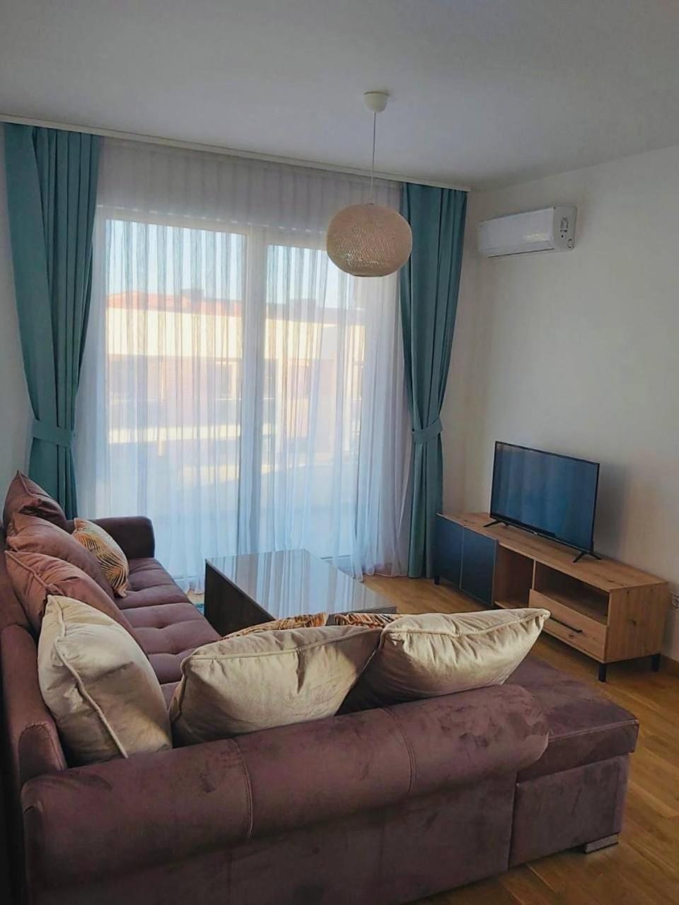 Wow Apartman Becici Exterior photo